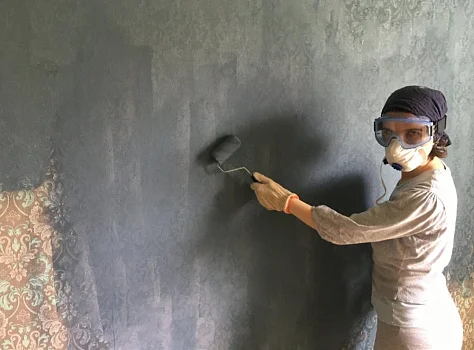 Безопасность при работе с красками и лаками: основные правила