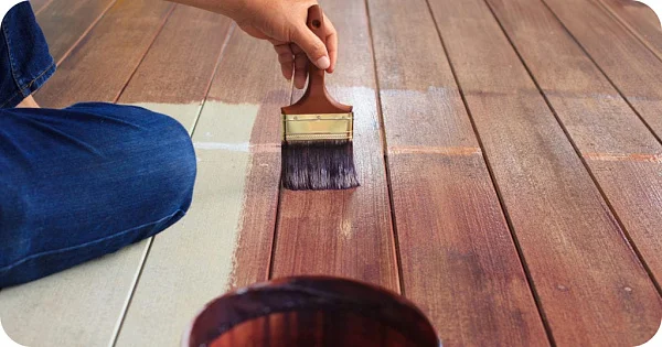 Чем покрасить деревянный пол - масла, лаки, эмали, сравнение покрытий